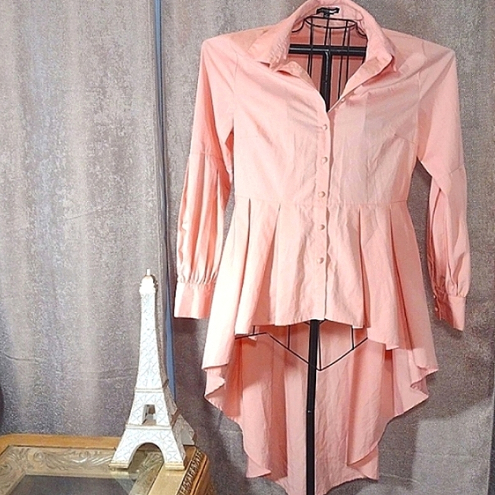 FashionNova 🩷Pink high low blouse